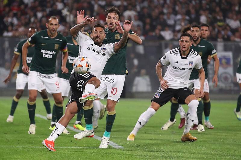 Colo Colo cerró la primera rueda del Grupo A de la Libertadores con 4 puntos, en zona de clasificación. Agencia Aton