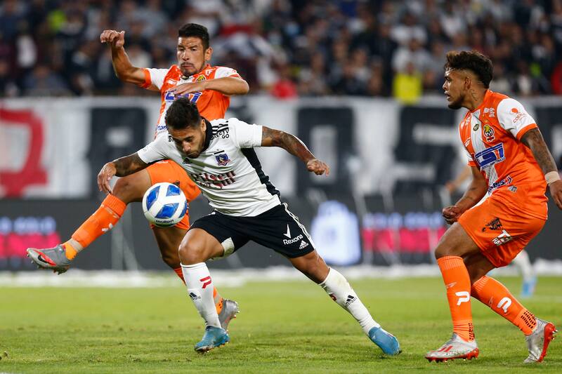 Cobresal recibe a Colo Colo
Marcelo Hernandez/Photosport