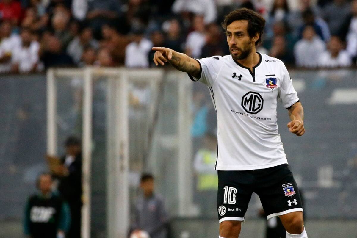 Futbol, Colo Colo vs Deportes Iquique
Sexta fecha, campeonato Nacional 2019
El jugador de Colo Colo Jorge Valdivia gesticula durante el partido de primera division contra Deportes Iquique disputado en el estadio Monumental de Santiago, Chile.
30/03/2019
Andres Pina/Photosport
Football, Colo Colo vs Deportes Iquique
6th date, 2019 National Championship
Colo Colo's player Jorge Valdivia gestures during the first division football match against Deportes Iquique held at the Monumental stadium in Santiago, Chile.
30/03/2019
Andres Pina/Photosport