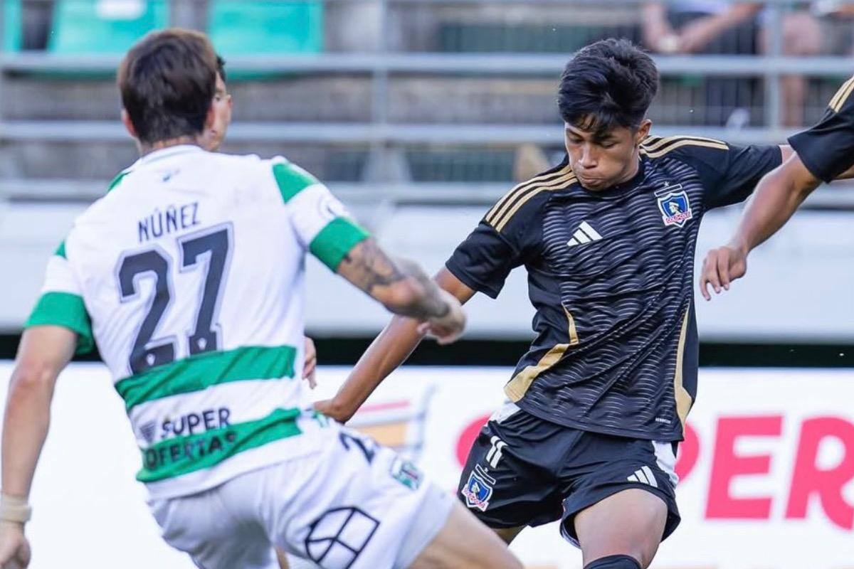 La Sub-20 del Cacique se enfrentó al plantel adulto del Pije. Foto: Colo Colo Fútbol Joven.