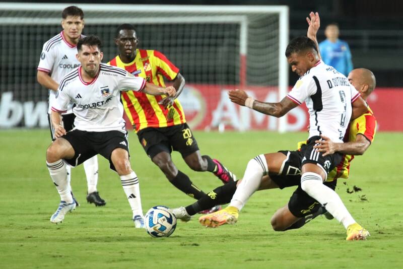chocarán en el Estadio Monumental. Foto: Agencia Aton.