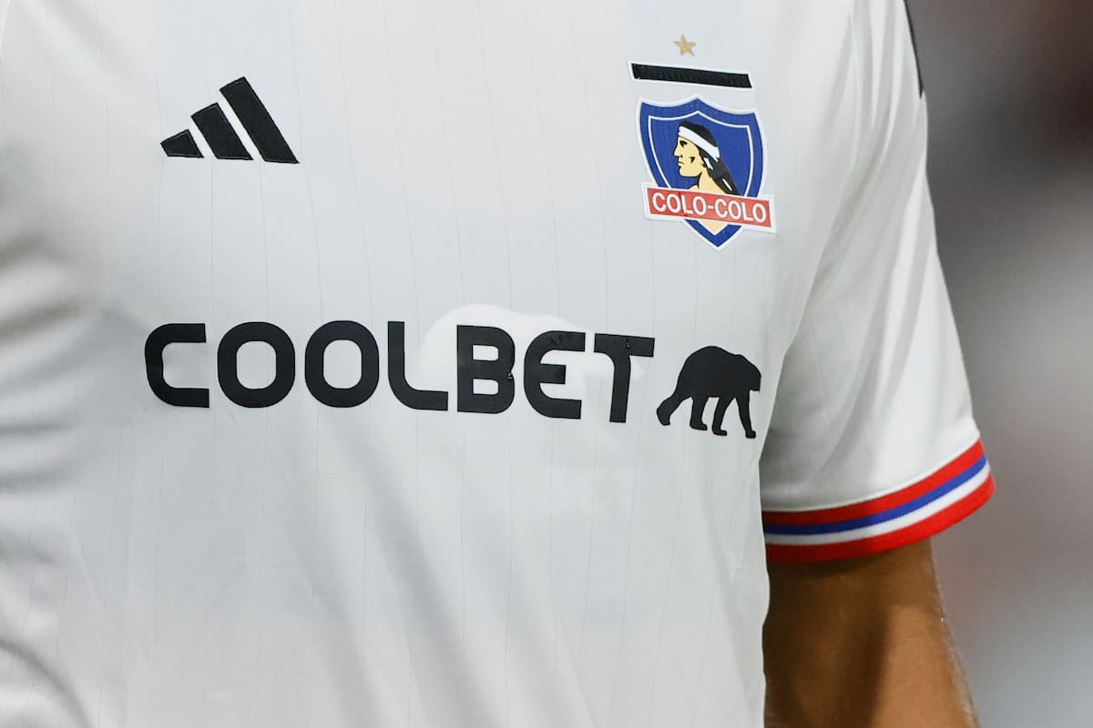 Otros casos de violencia de género en Colo Colo.
Felipe Zanca/Photosport
