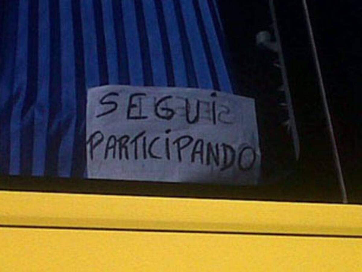 La burla de los jugadores albos en la previa del partido de vuelta de la semifinal del Apertura 2012
