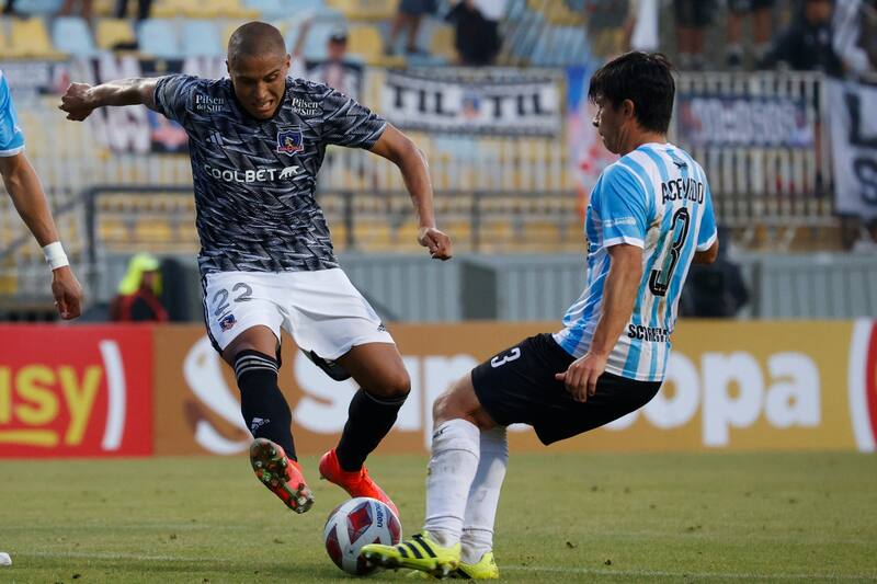 Colo Colo y Magallanes se volverán a ver las caras este domingo en el Estadio Monumental. Foto: Agencia Aton.