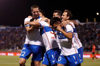 Colo-Colo vs Universidad Católica: San José tiene equipo casi definido