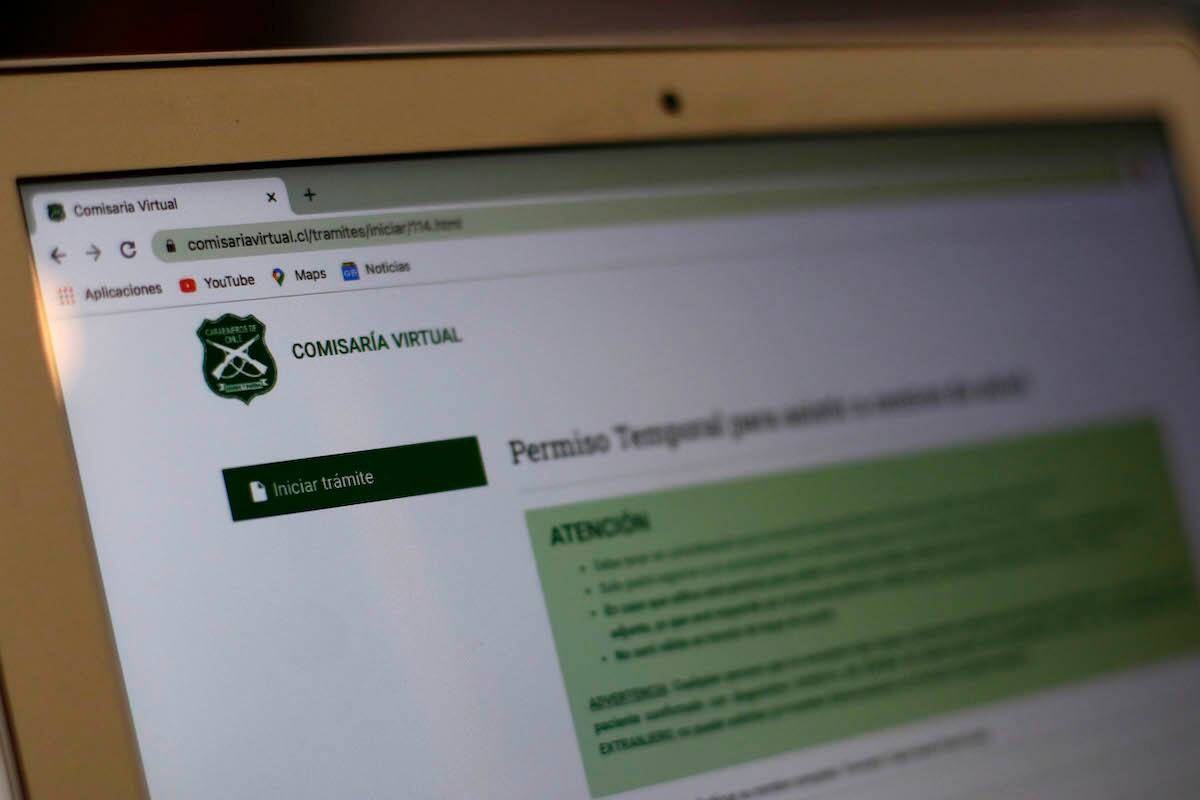 El primer trámite para excusarse de votar debe hacer en la Comisaría Virtual.
Javier Salvo/Aton Chile