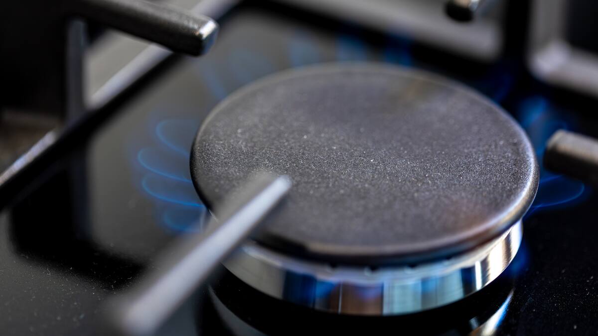 Sin refregar y sin químicos: Esta es la forma correcta de limpiar los quemadores de la cocina