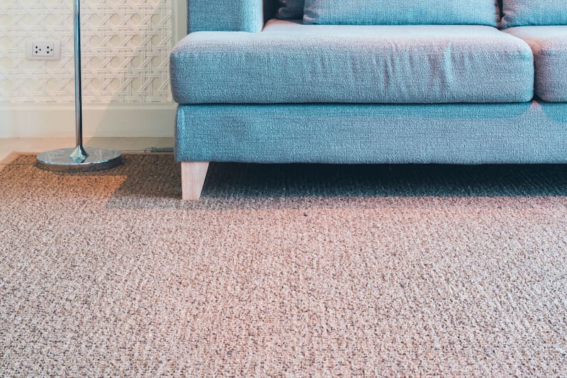 Solo necesitarás una aspiradora y bicarbonato.