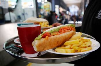 Chat GPT definió los mejores sándwiches de Sudamérica: ¿El completo está incluido?