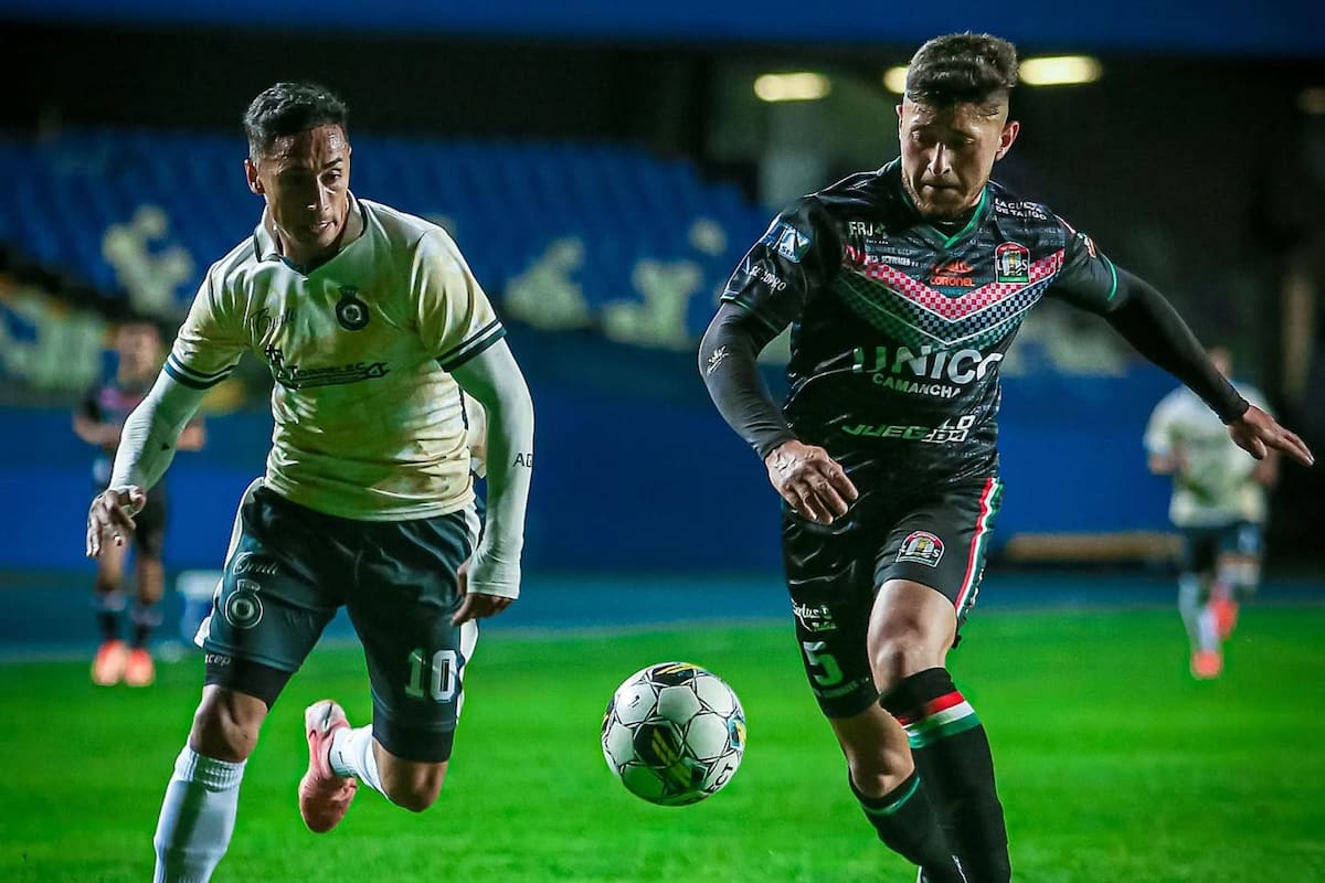 Ambos definen el ascenso a Segunda División. Foto: Comunal Cabrero.