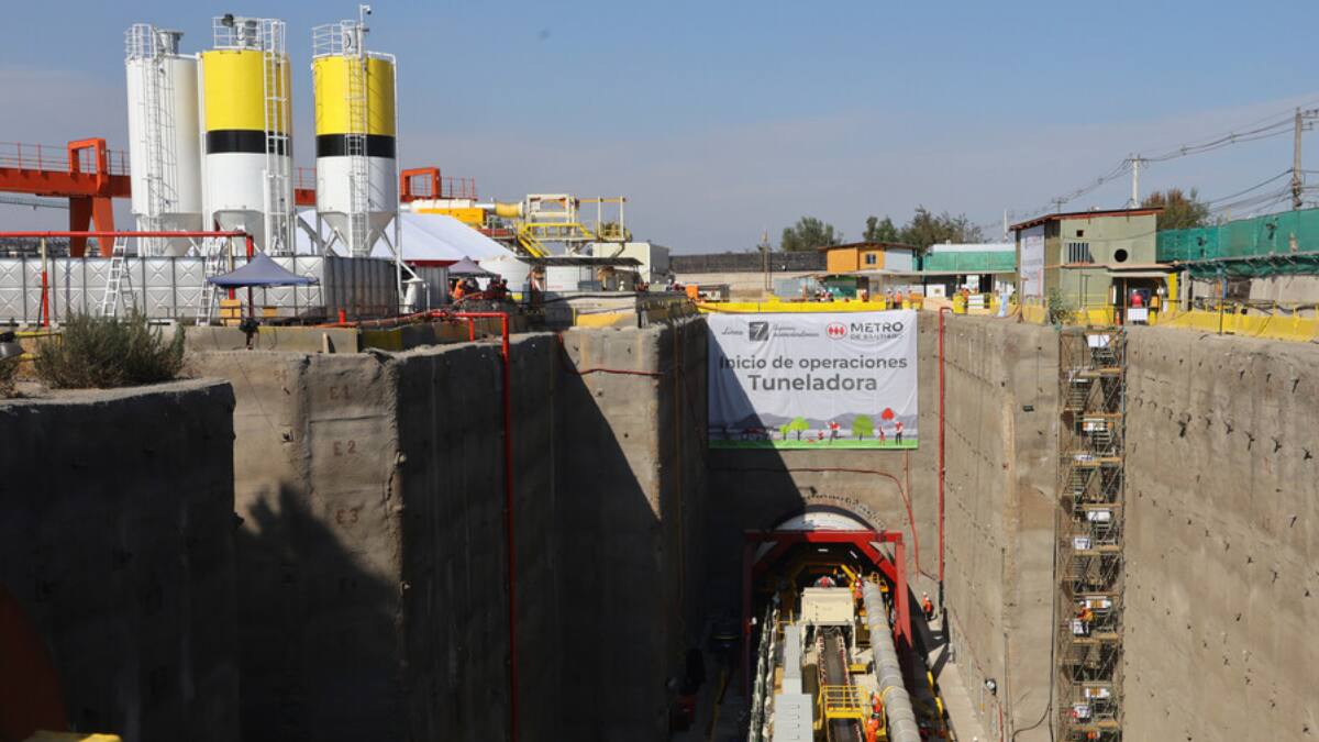 Desde Europa a China: las empresas que podrían quedar a cargo de la construcción del Metro al Aeropuerto de Santiago
