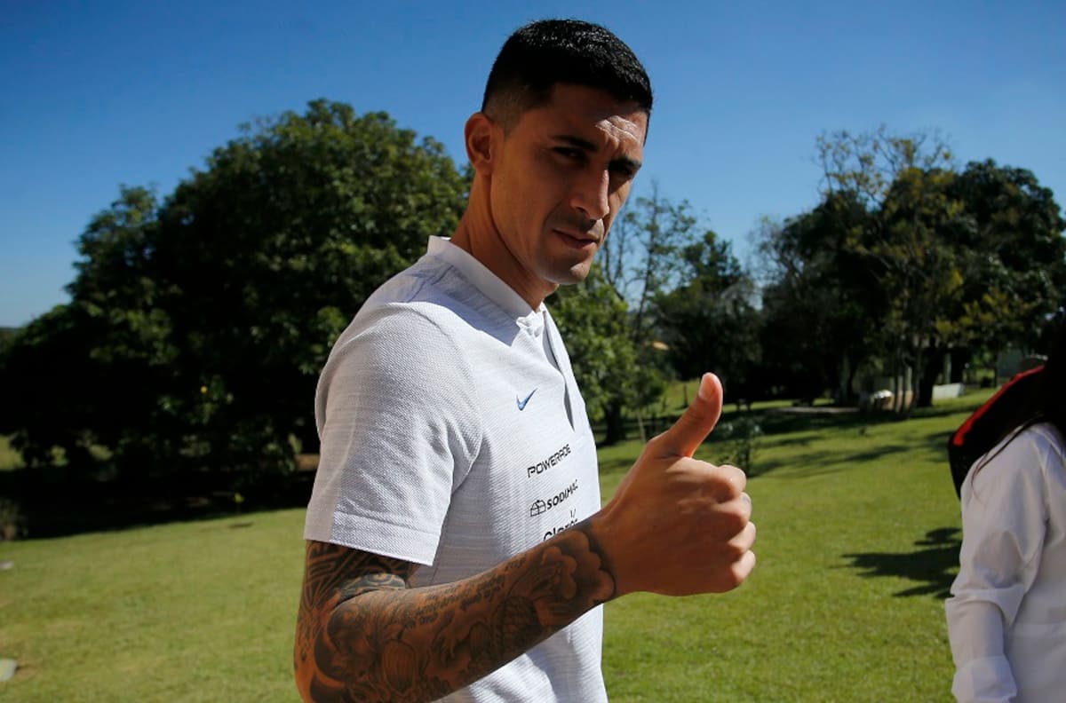 Pablo Hernández vuelve a trabajar con balón en Independiente de Avellaneda