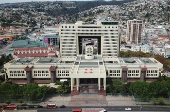 Este es el plazo que tienen los ministros para renunciar a sus cargos y postular al Congreso