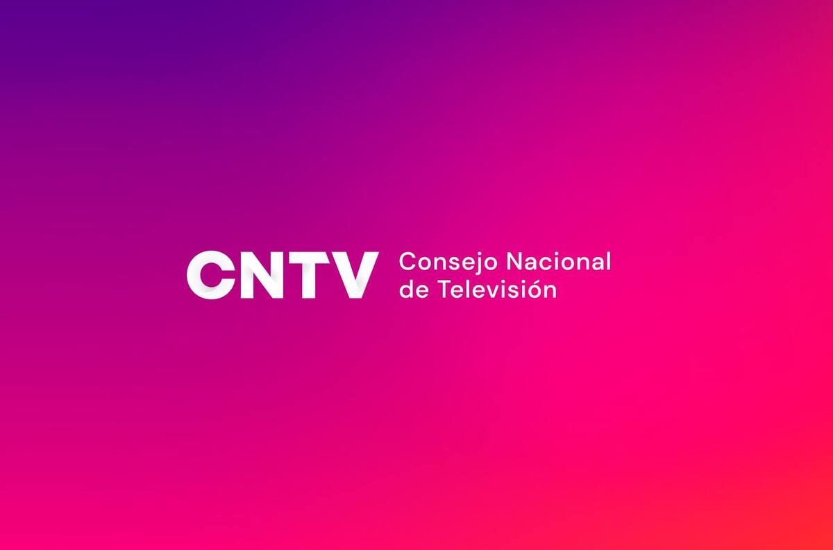 Insólito: Canal de televisión nacional tendrá que pagar millonaria multa por promover el consumo de marihuana