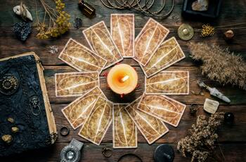 Tarot gratis para el 10 de mayo: Estas son las predicciones de salud, amor y dinero