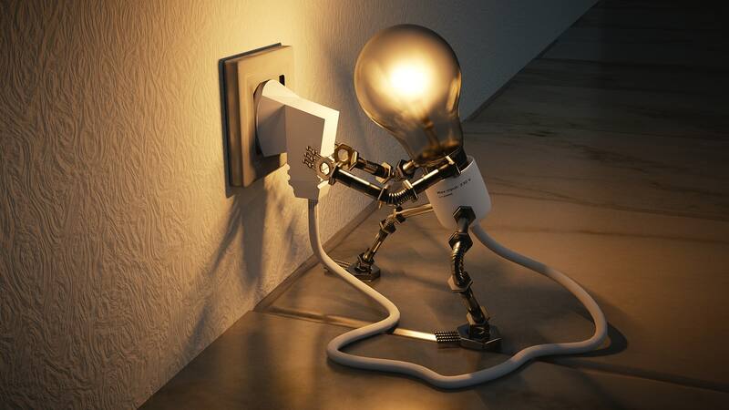 Revisa el horario en el que el consumo de luz es más caro y cuáles productos consumen más. Créditos: Pixabay