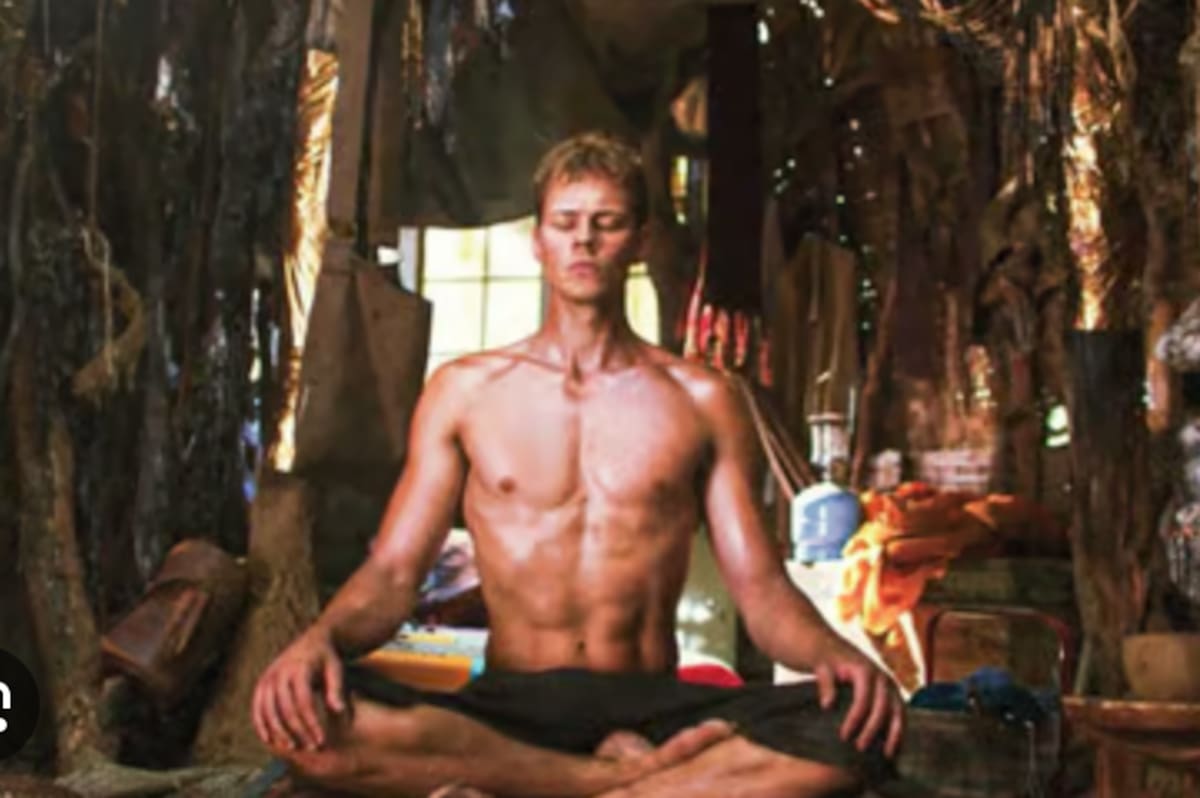 "Contra todos", la película que es tendencia en Prime Video.