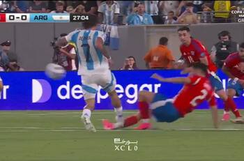 VIDEO: Ya parece robo: la criminal plancha de Rodrigo de Paul contra Suazo que no fue ni amarilla