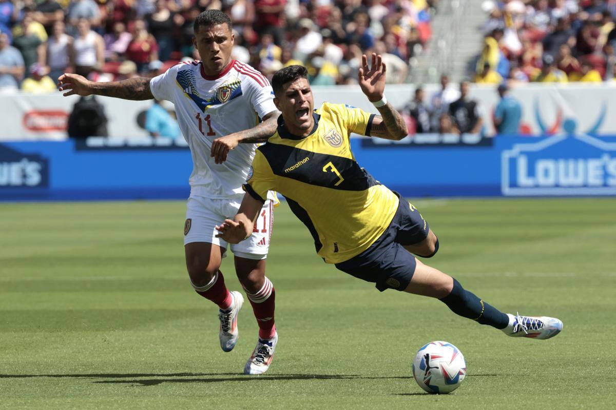 Venezuela derrotó a Ecuador en la primera fecha. EFE