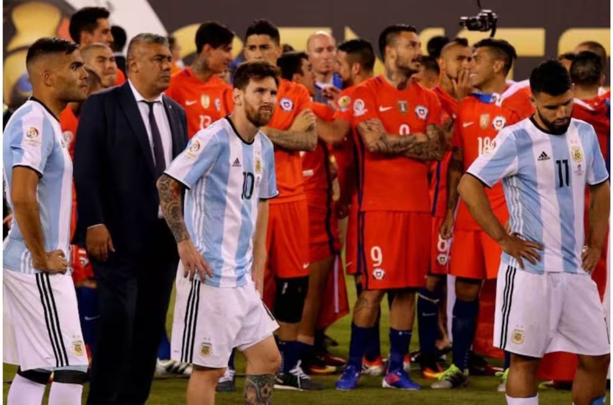 A 10 años de que La Roja “jubilara” a Lionel Messi de la Selección Argentina: “Se terminó para mí”