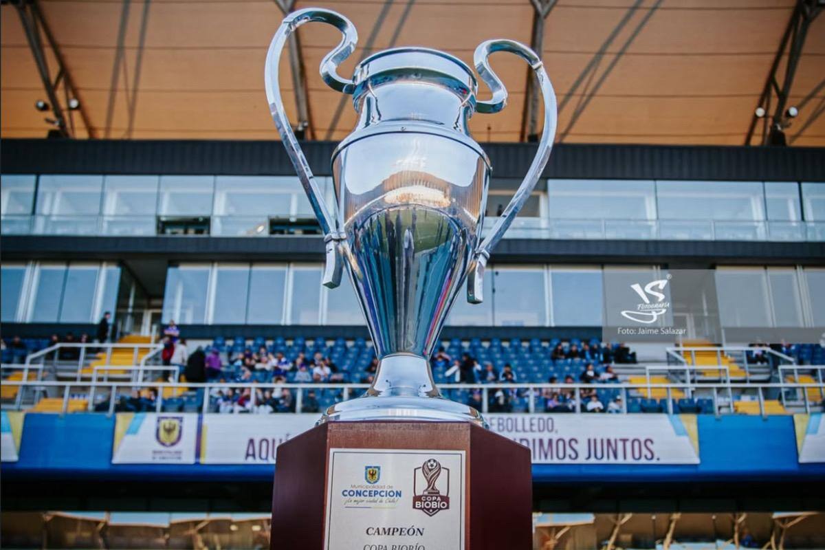 Este 2025 se disputó la primera edición del torneo amistoso entre clubes de la octava región. Foto: Copa Biobío en Instagram.