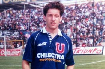 Fundador de Chimbarongo que se formó en la U tiene el corazón dividido: “Es raro enfrentar al club de tus amores”