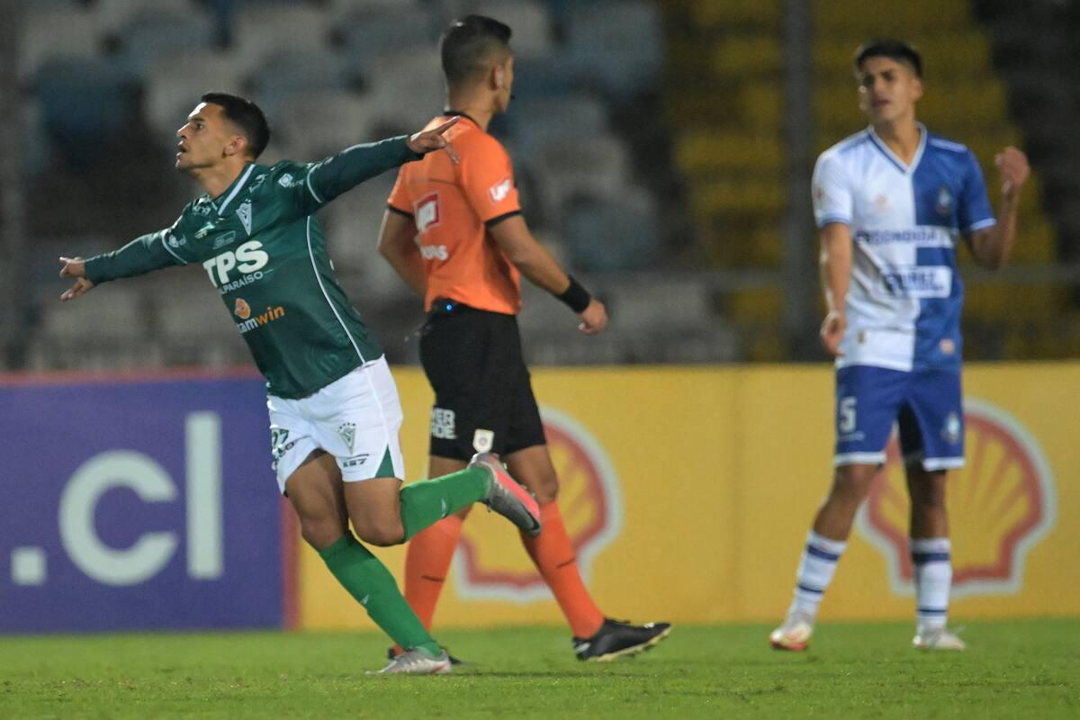 Deportes Antofagasta vs Santiago Wanderers.