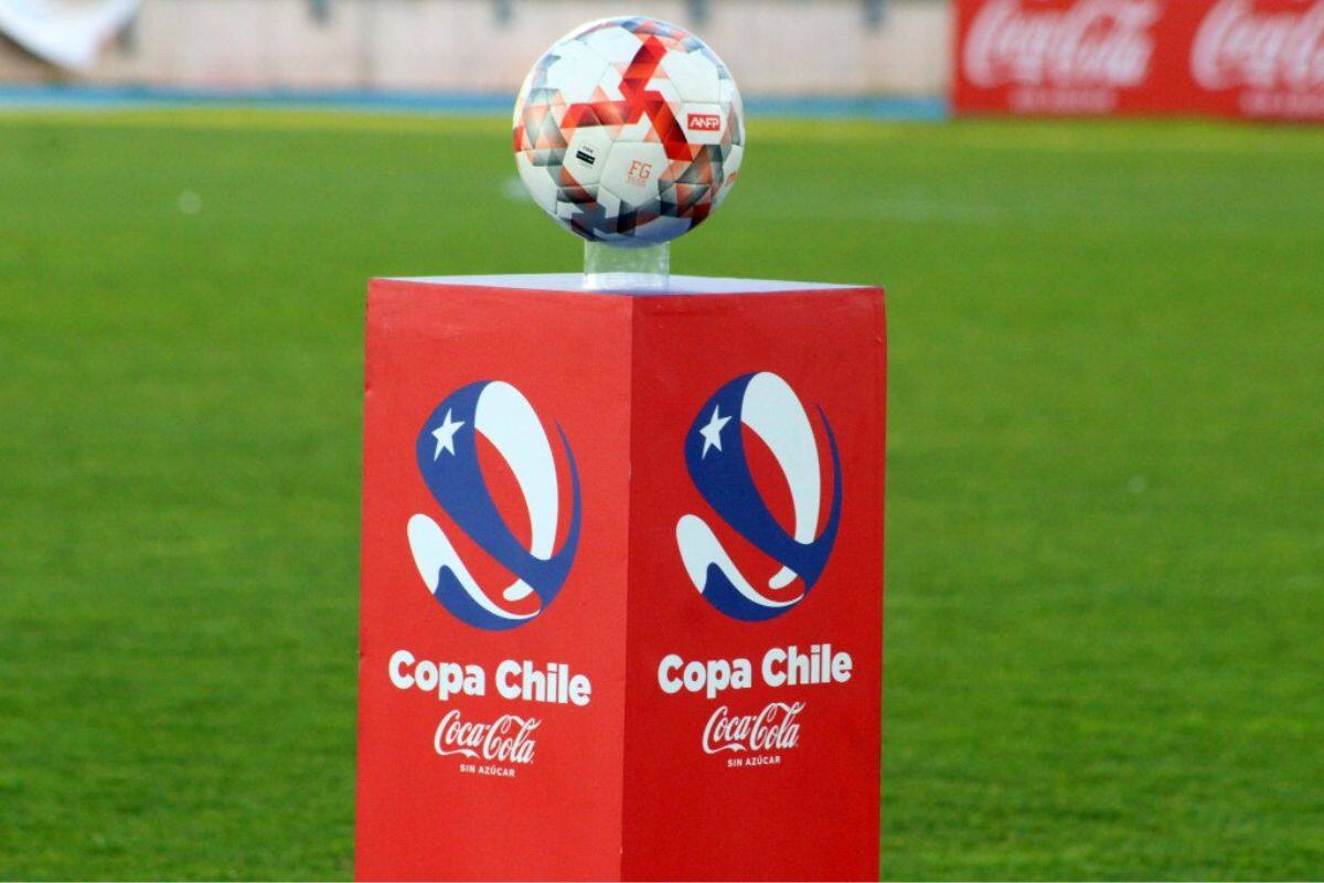 Ya hay fecha para el enfrentamiento entre Deportes Puerto Montt y Huachipato. Foto: Campeonato Chileno.
