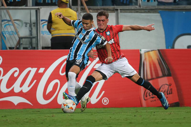 Gremio ante Huachipato por fase de grupos de Copa Libertadores.