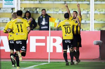 Desastre del campeón chileno en Bolivia: Huachipato cayó goleado y se complica en Copa Libertadores