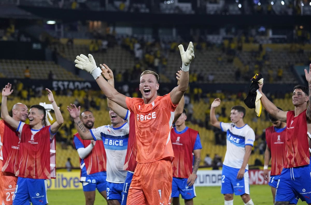La UC se llena de gloria en Copa Libertadores… y de dinero