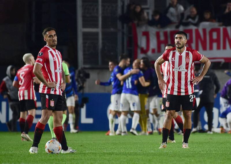 Huachipato derrotó a Estudiantes en La Plata. Agencia Aton
