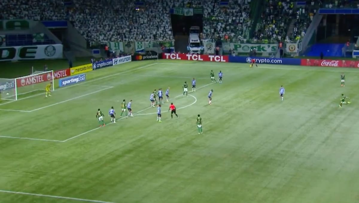 El golazo a lo Roberto Carlos del Richard Ríos para el Palmeiras.