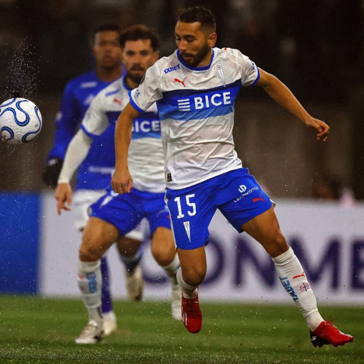 La UC dejó escapar una gran chance ante Cruzeiro: empate con sabor a derrota en el Claro Arena