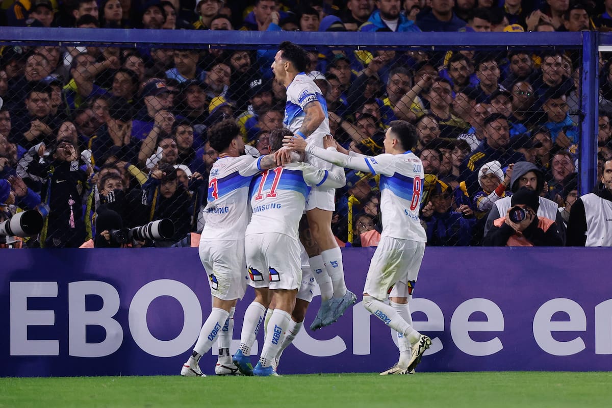 Universidad Católica eliminó a Boca Juniors en La Bombonera. Foto: EFE.