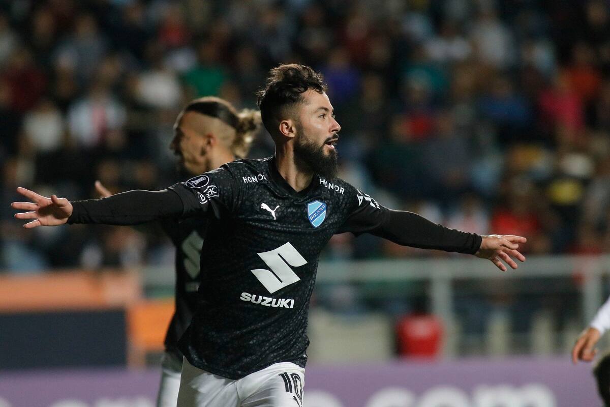 Bolívar goleó a Palestino. Agencia Aton