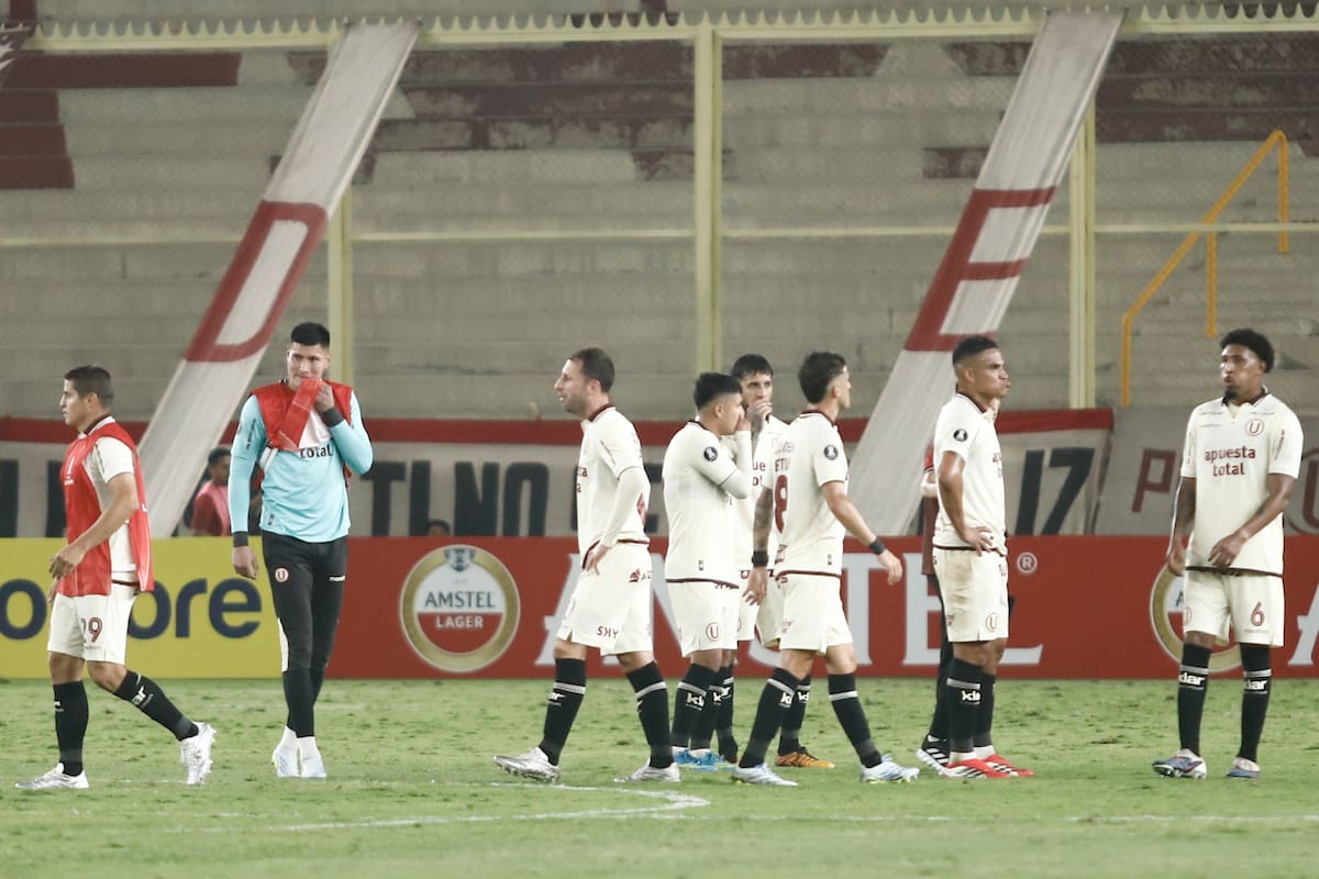 Coquimbo derrotó a Universitario y lo dejó sin entrenador. Foto: EFE.