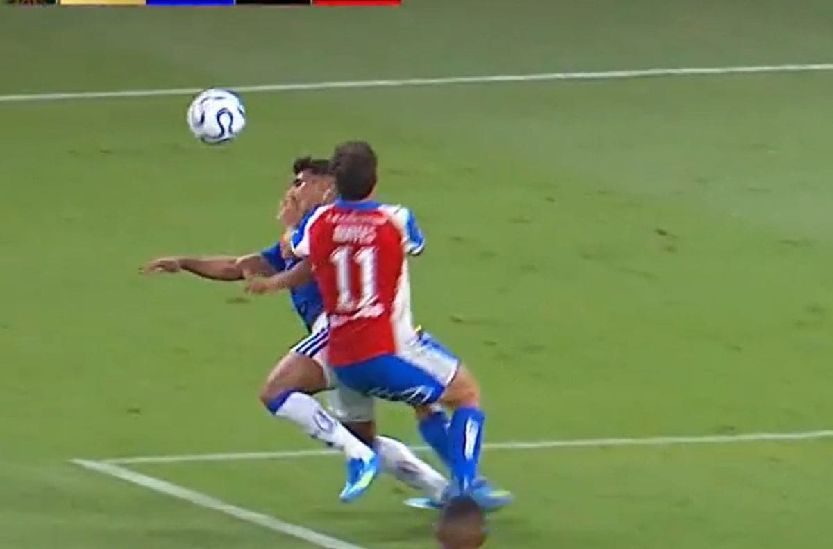 VIDEO | ¿Robo? El imperceptible penal que le cobraron a la UC en Belo Horizonte