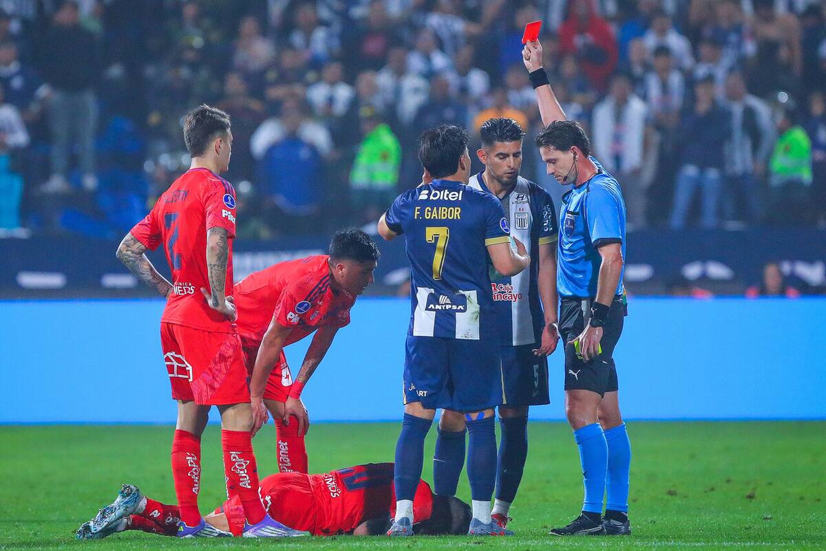 Leyendas de la U hablan sobre el arbitraje en la serie contra Alianza Lima. Foto: Aton.