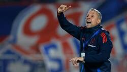 Álvarez sorprende con cambio de última hora en la formación de la U ante Independiente