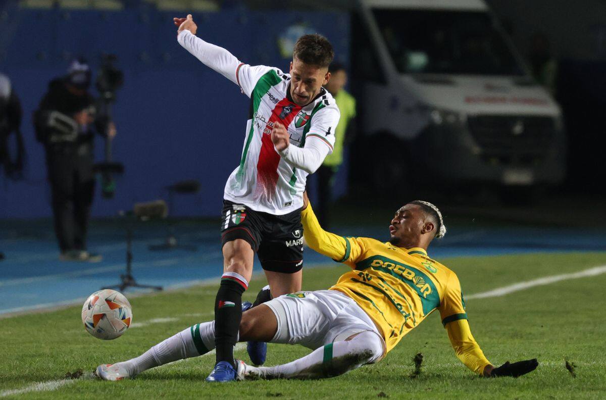 La Conmebol le da un tremendo golpe al fútbol chileno para las copas internacionales
