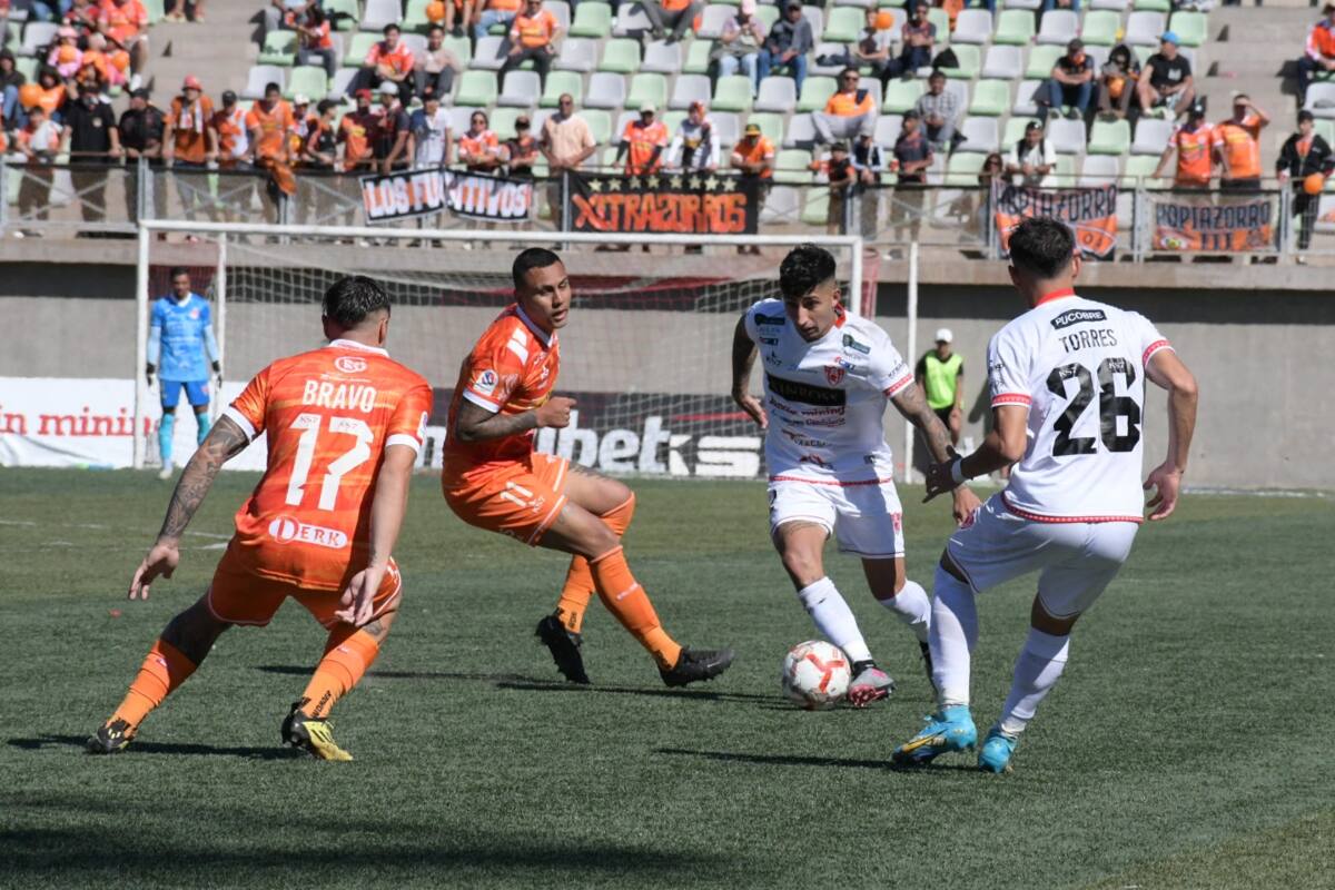 ante Cobreloa por la primera rueda del Campeonato Nacional. Foto: Aton.