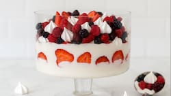 “Es lo más fácil y rico para el verano”: Copón de merengue con frutillas, una receta ideal para el postre de Navidad