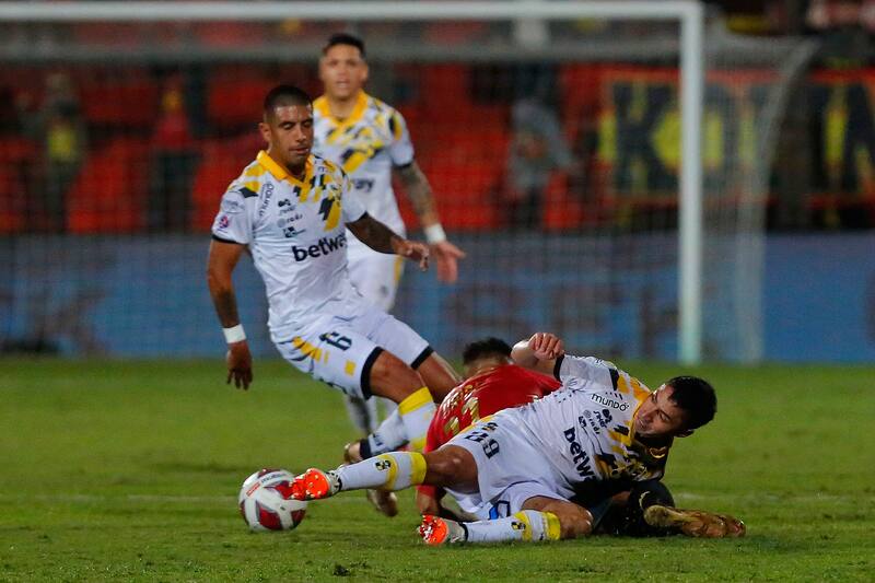 Coquimbo Unido suma dos derrotas consecutivas y buscará volver al triunfo ante Universidad de Chile.
Javier Salvo/Photosport