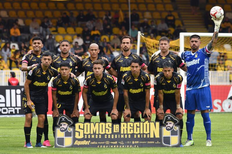 En Coquimbo esperan un gran arribo de hinchas de Racing. Agencia Aton