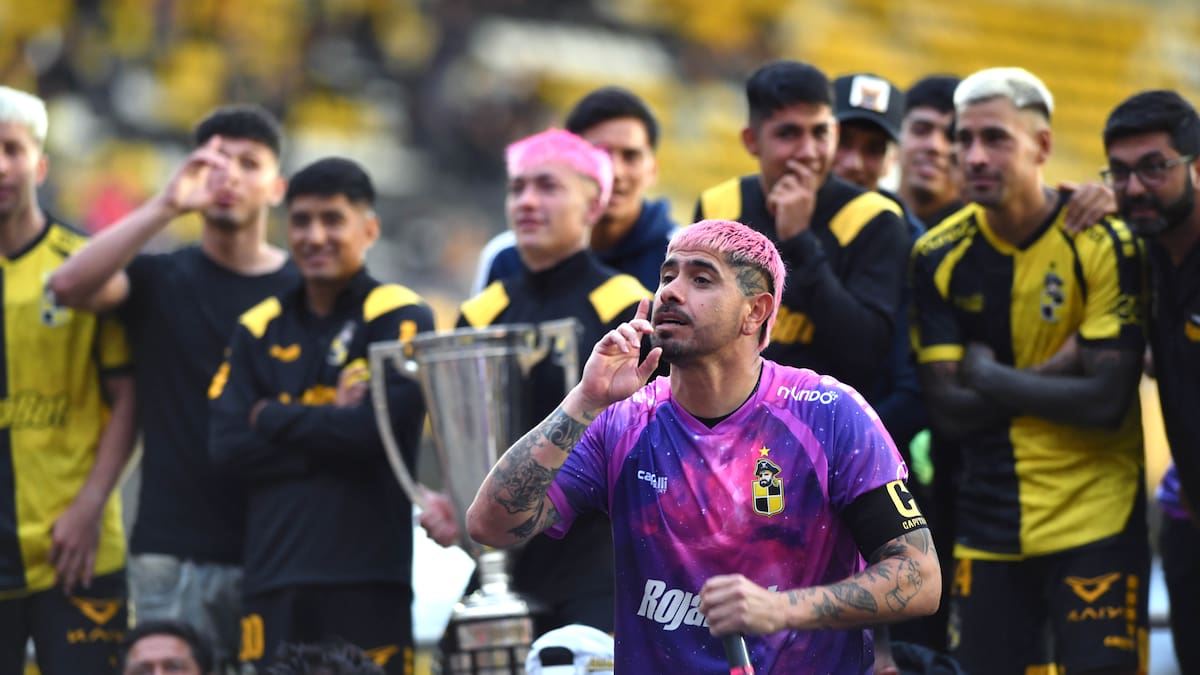 “Al Mono Sánchez le encanta llamar la atención; es parte de su show y nosotros lo queremos tal como es”
