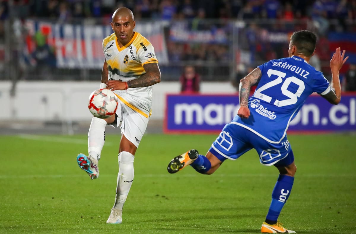 Duro golpe: Dylan Glaby deja Coquimbo Unido y firma por Central Córdoba