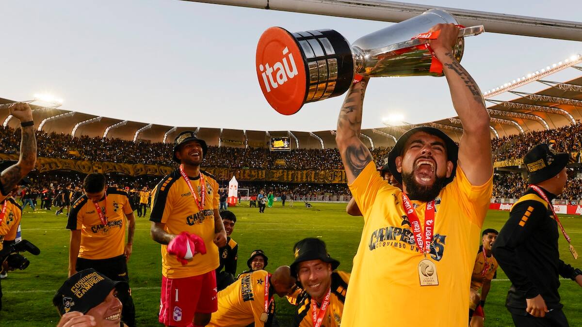 Se refuerza el Campeón: Coquimbo Unido anuncia la llegada de delantero paraguayo para 2026