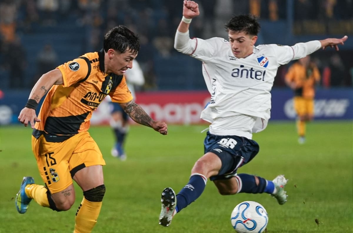 Coquimbo Unido cayó ante Nacional, pero aseguró el primer puesto de su grupo en Copa Libertadores