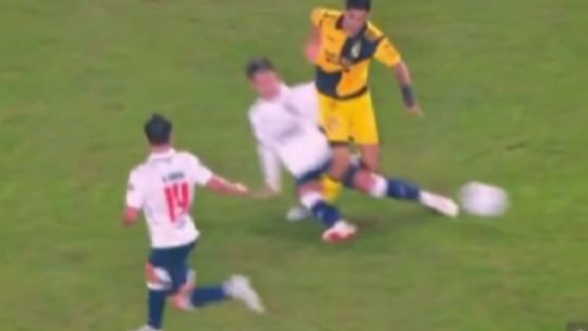 VIDEO | Criminal: la feroz patada que recibió Francisco Salinas en el partido de Coquimbo ante Nacional